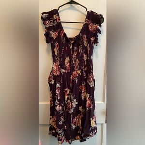 Torrid Purple Ruffle Short Sleeve Floral Dress Size 1 (14/16)